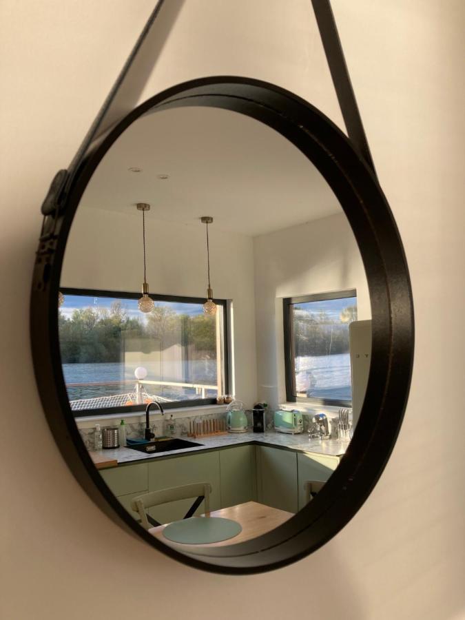 Seinehouse - Maison Flottante Vaux-Sur-Seine Екстериор снимка