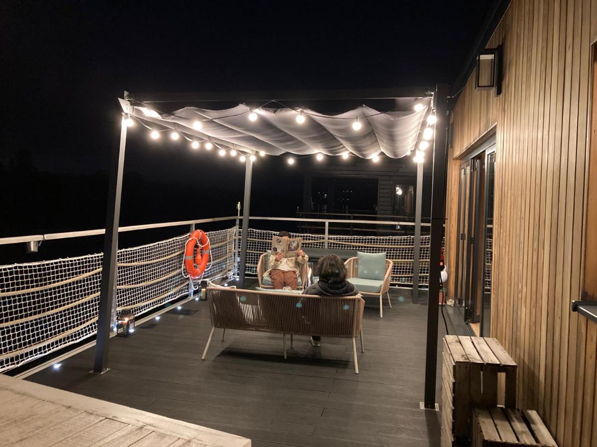 Seinehouse - Maison Flottante Vaux-Sur-Seine Екстериор снимка